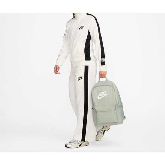 best herschel backpack for tech Retreat Backpack